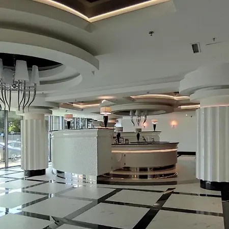 Appartement Hanza Tower - Scandia Apartment, 16 Floor, Sunset View *