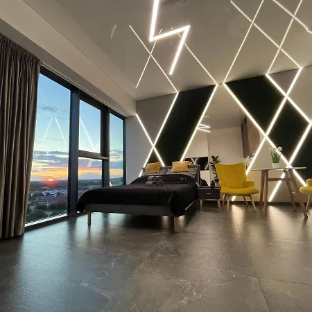 Hanza Tower - Scandia Apartment, 16 Floor, Sunset View Appartement