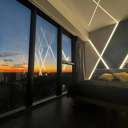 Hanza Tower - Scandia Apartment, 16 Floor, Sunset View