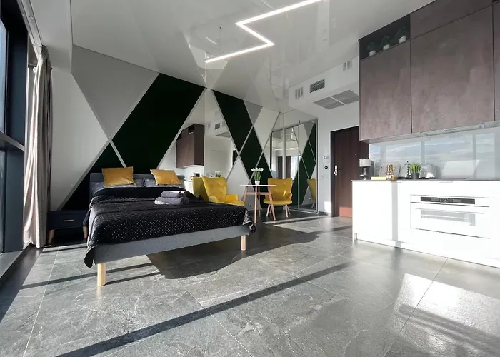 Apartamento Hanza Tower - Scandia Apartment, 16 Floor, Sunset View