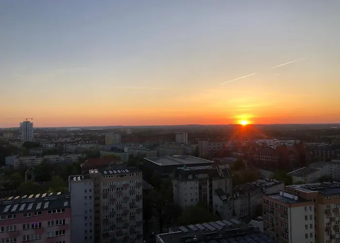 Apartamento Hanza Tower - Scandia Apartment, 16 Floor, Sunset View *