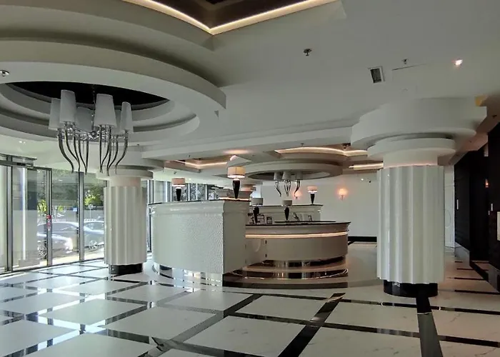 Lejlighed Hanza Tower - Scandia Apartment, 16 Floor, Sunset View *