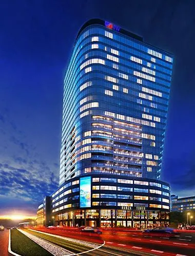 Hanza Tower - Scandia Apartment, 16 Floor, Sunset View Apartamento *